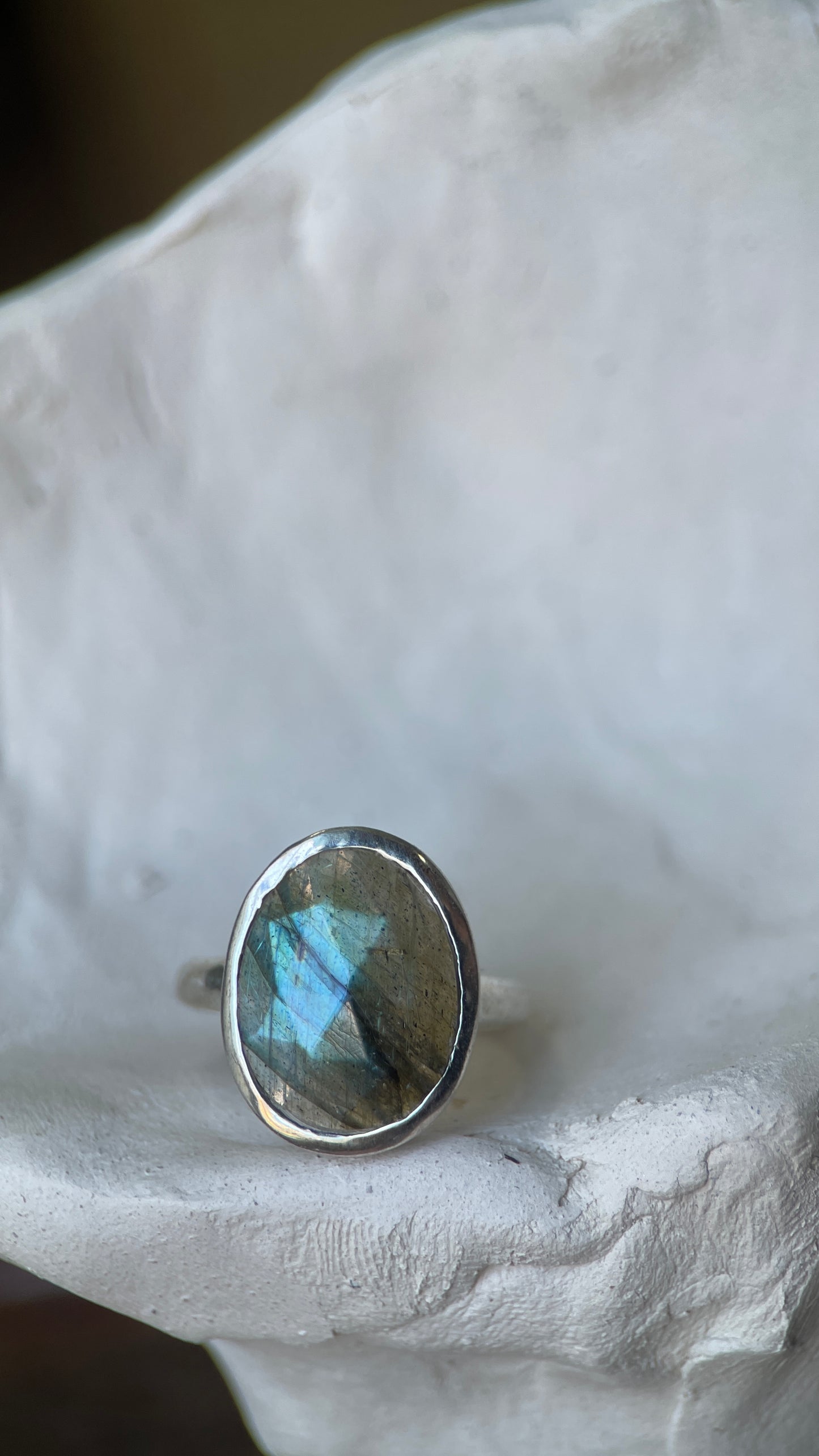 Palisades Labradorite Ring