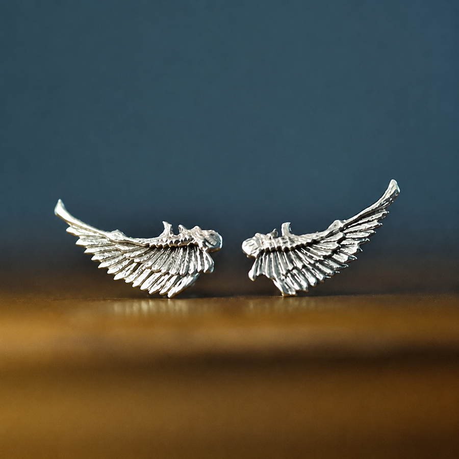 Wing Studs