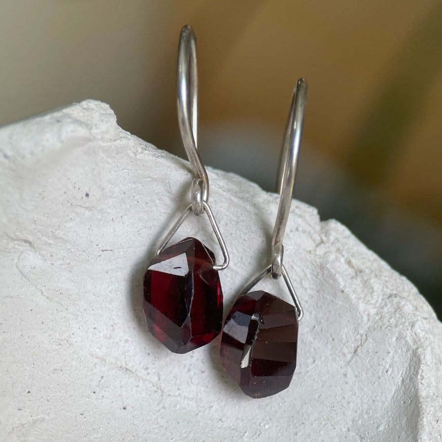 LUNA XIV garnets