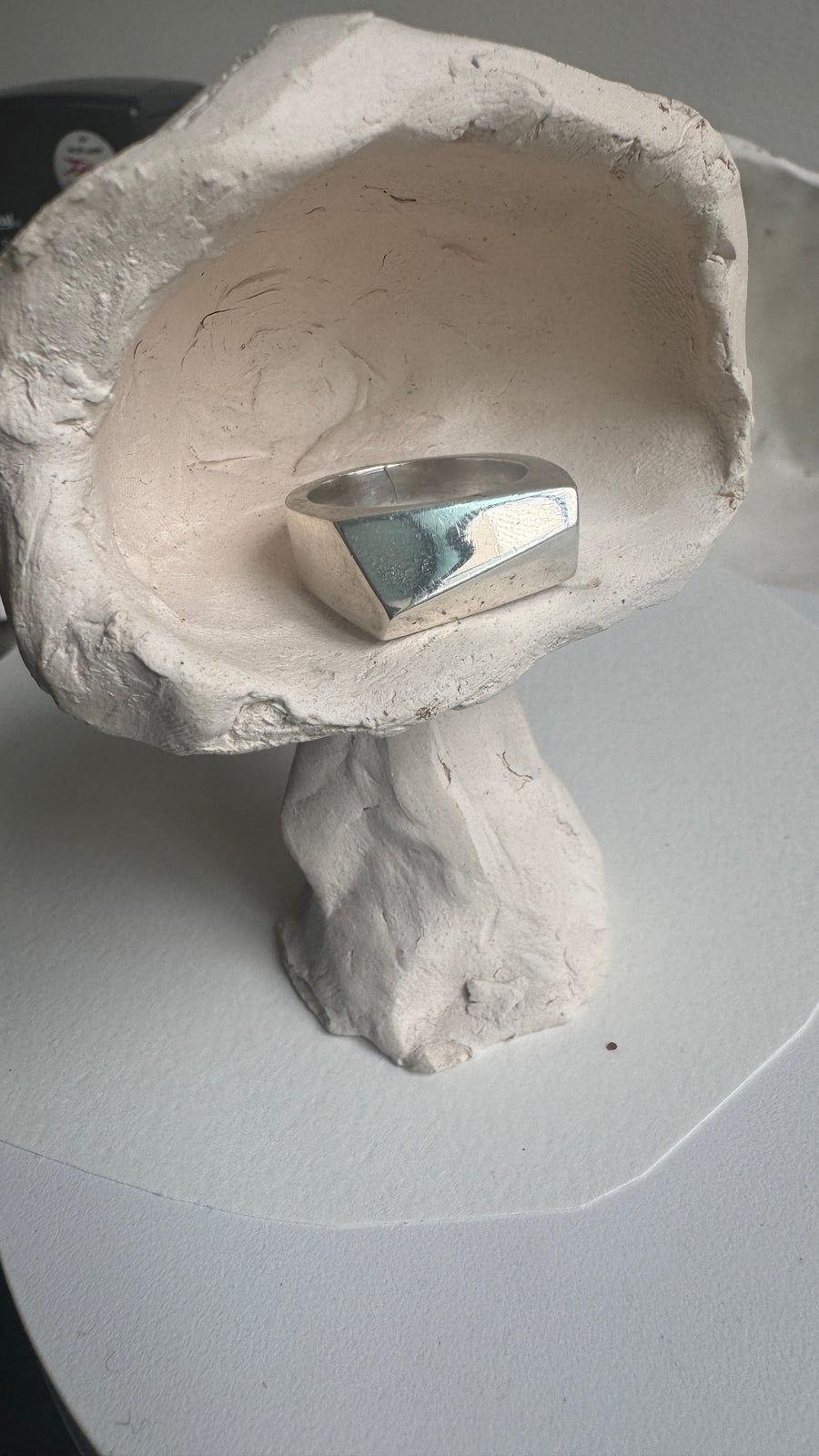Geometric Ring