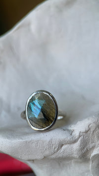 Palisades Labradorite Ring