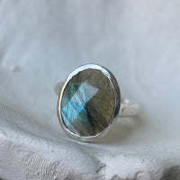 Palisades Labradorite Ring