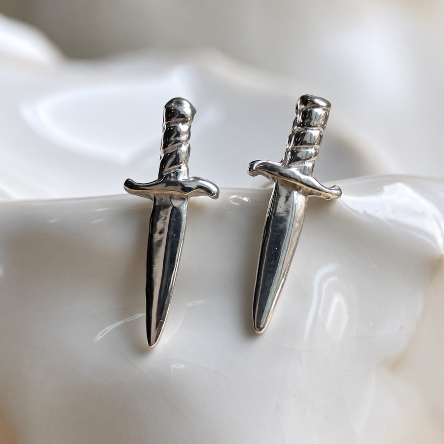 Dagger Studs