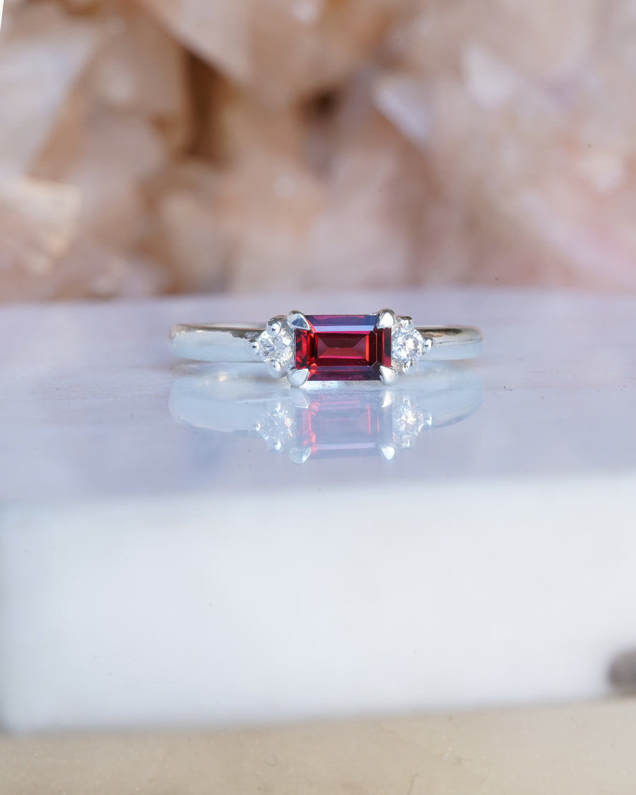 Golden Age IV Garnet
